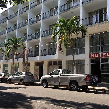 Hotel Flamingos Colima Eksteriør bilde